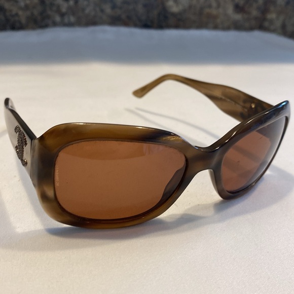 Chanel 5102c 871 Opal Light Brown sunglasses - Picture 10 of 16